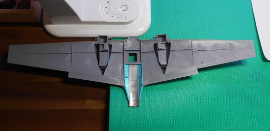 1/48 中島 夜間戦闘機 月光 11型甲を作ります。塗装したパーツ。G