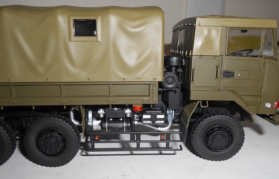 1/35 陸上自衛隊 3 1/2tトラック（SKW-477）を作ります。もうすぐ完成