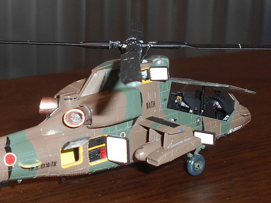 「1/72 陸上自衛隊 観測ヘリコプター OH-1 ニンジャ」を作ります。完成間近の細かい塗装など