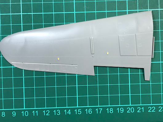 （3）「1/48 中島 B5N2 九七式三号艦上攻撃機」を作ります。塗装とマスキングは続きます。