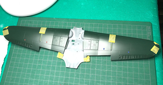 （14）「1/48 中島 B5N2 九七式三号艦上攻撃機」を作ります。コックピットの組み立てなど。